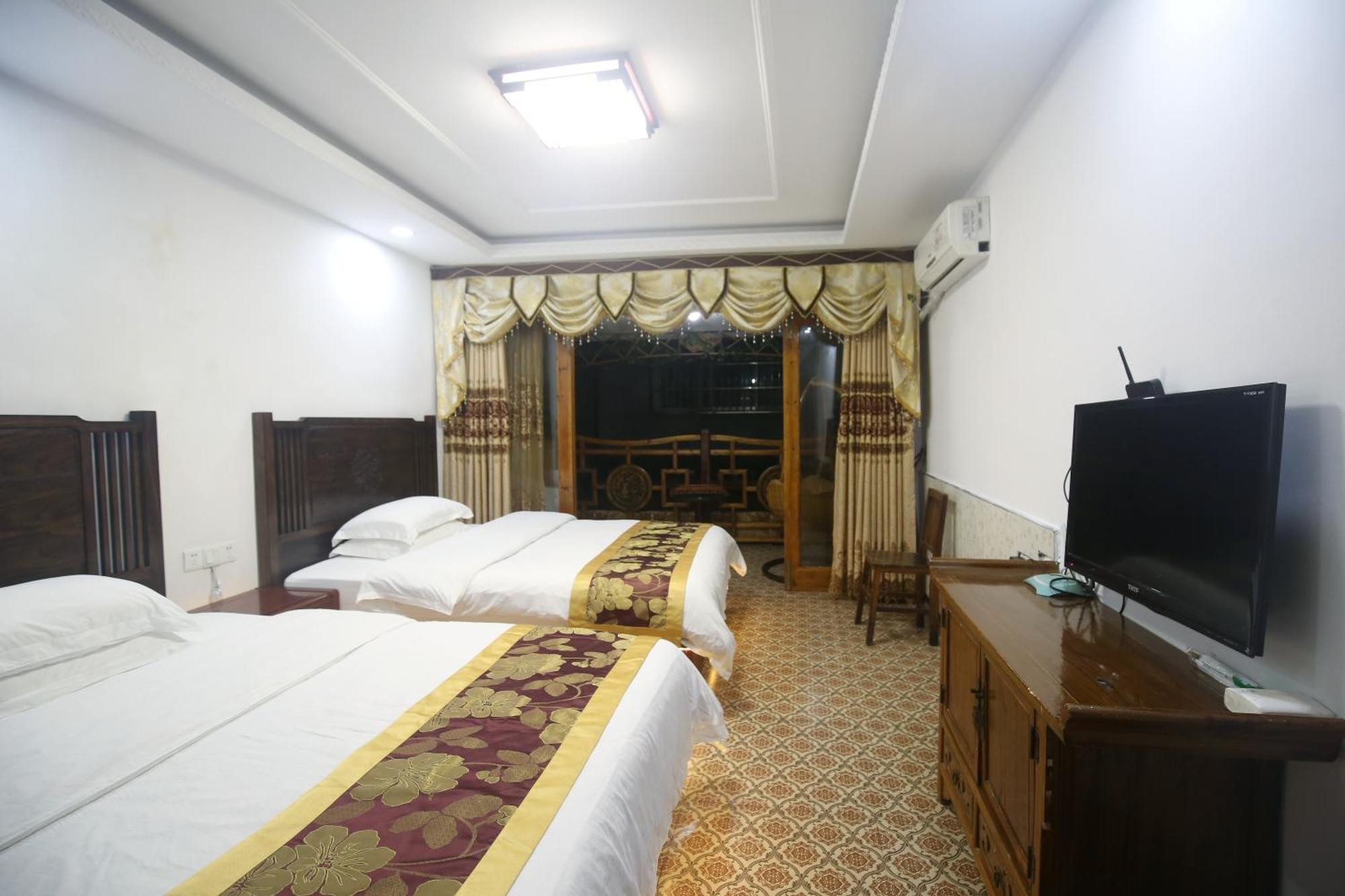 Lqj Riverside Guest House 鳳凰県 エクステリア 写真